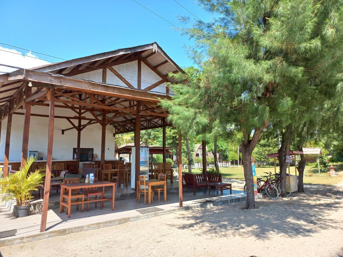Nusa Indah Bungalows غيلي آير المظهر الخارجي الصورة