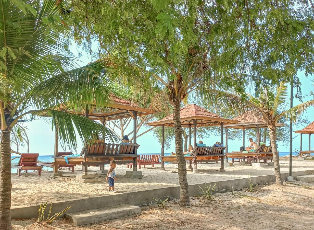 Nusa Indah Bungalows غيلي آير المظهر الخارجي الصورة