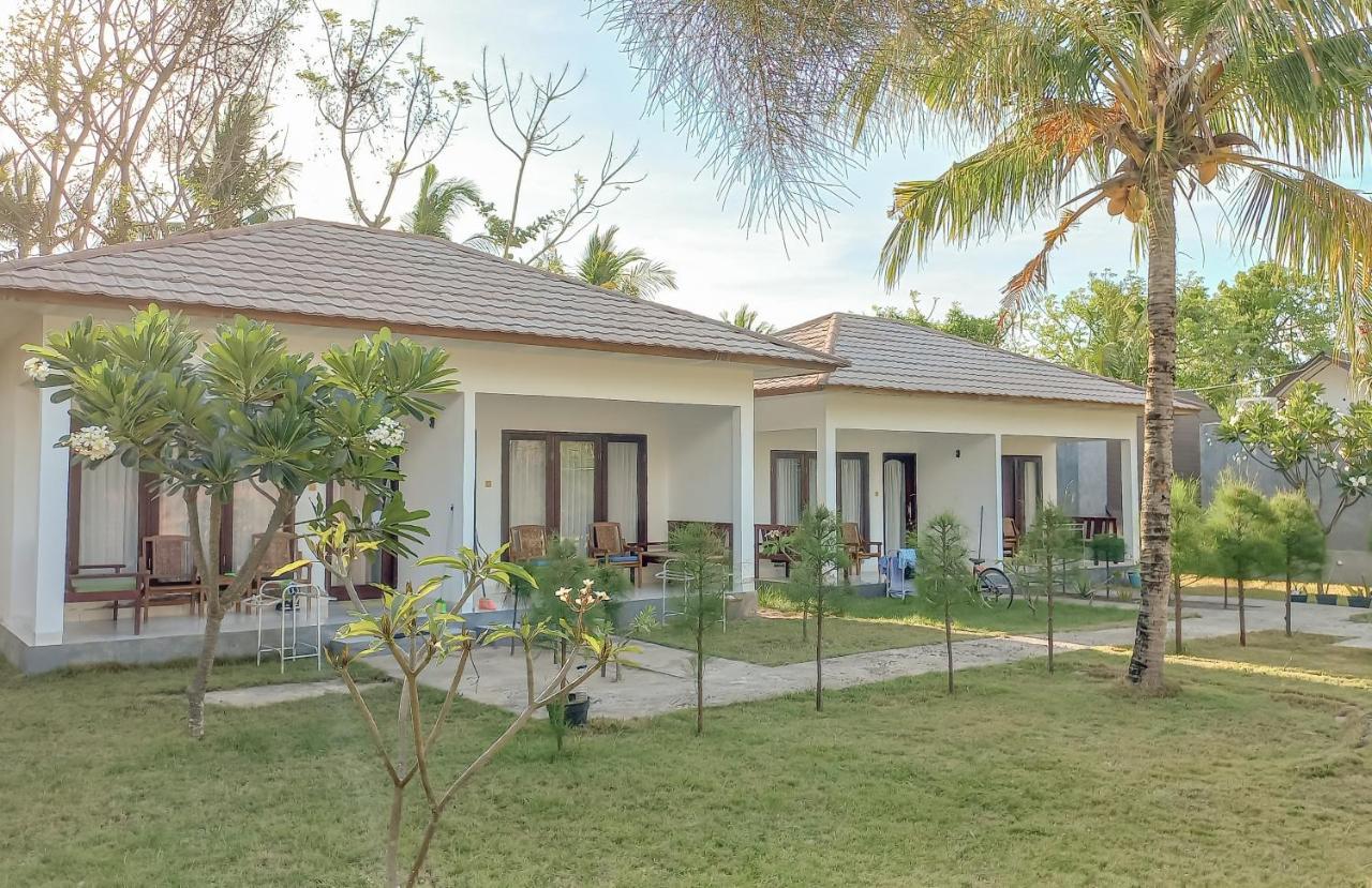 Nusa Indah Bungalows غيلي آير المظهر الخارجي الصورة