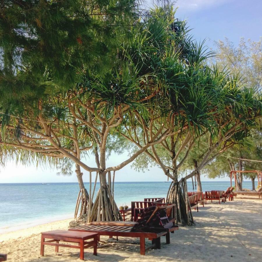 Nusa Indah Bungalows غيلي آير المظهر الخارجي الصورة