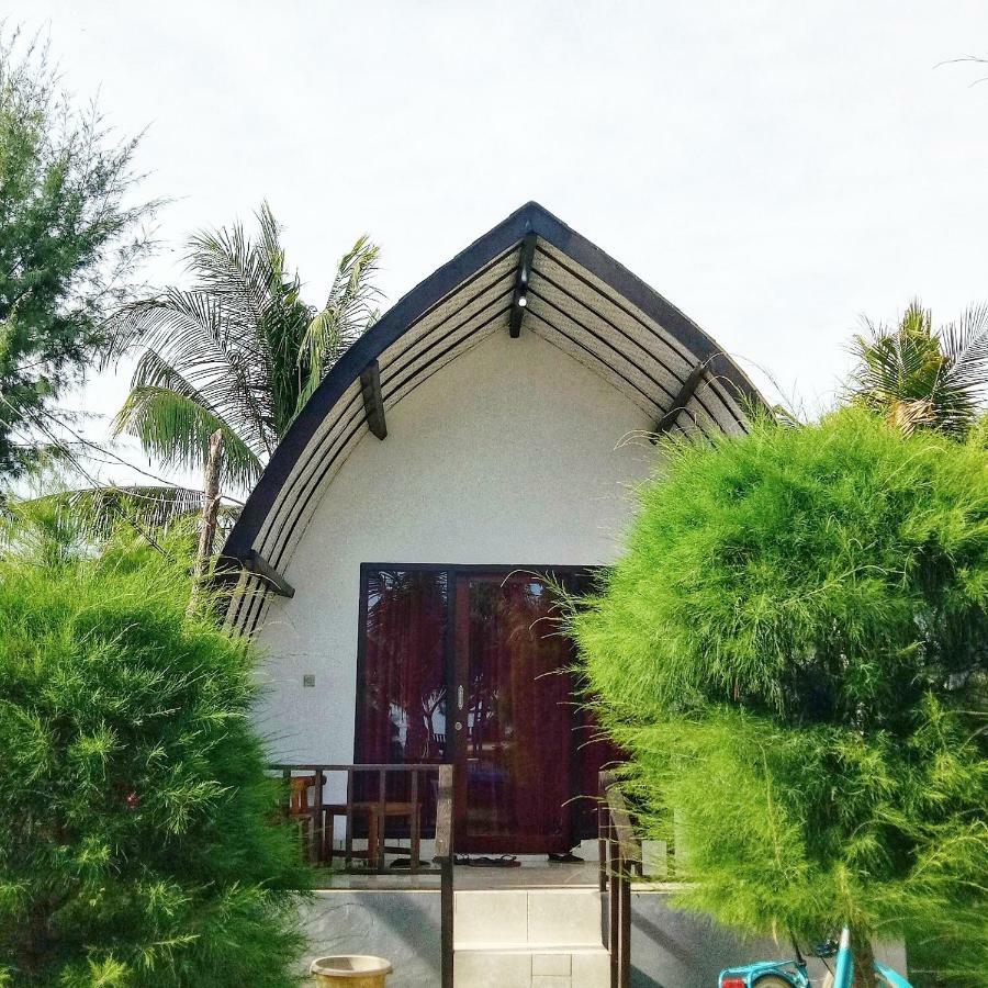 Nusa Indah Bungalows غيلي آير المظهر الخارجي الصورة